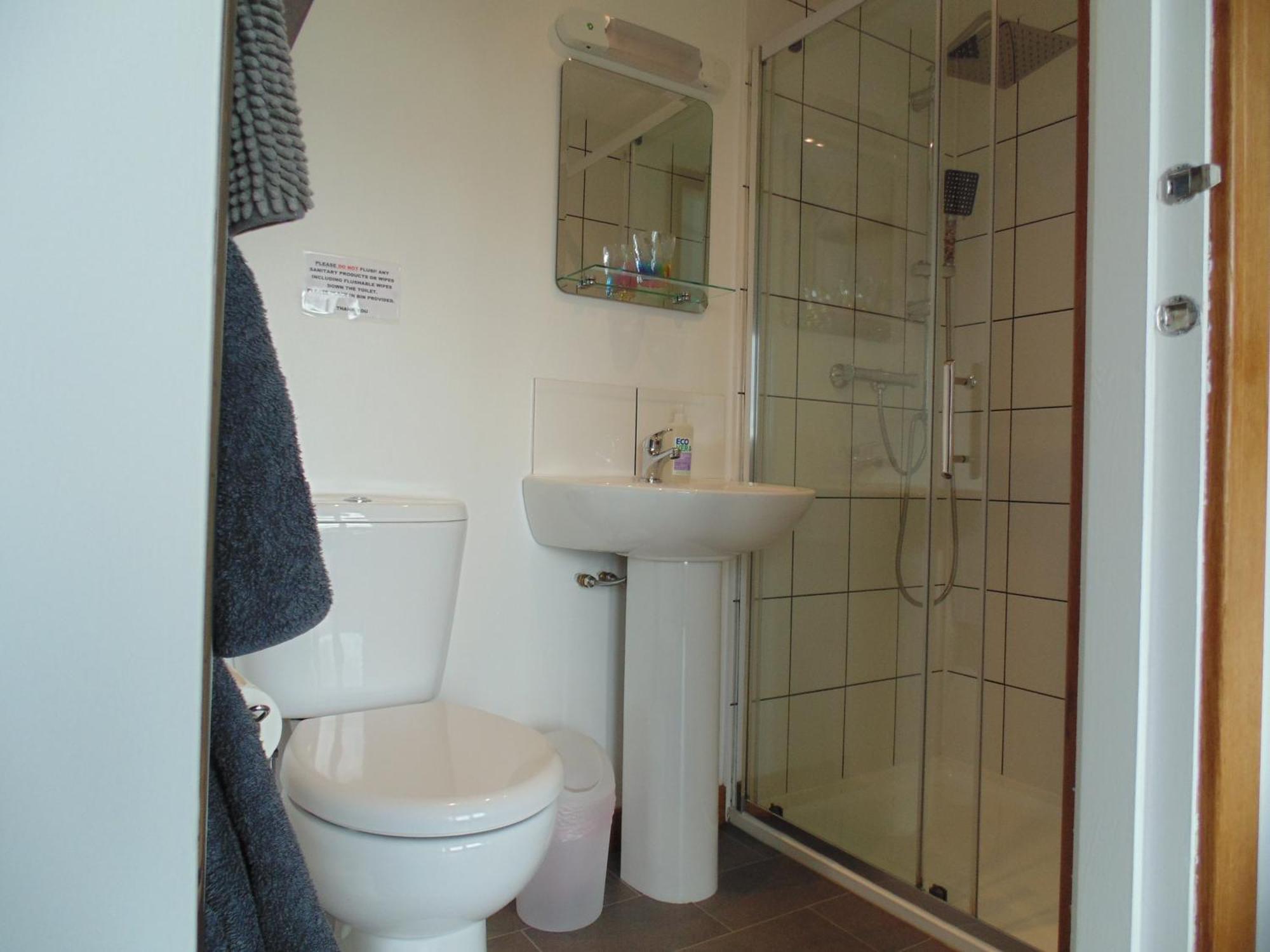 Lampay Chalets Дънвеган Екстериор снимка