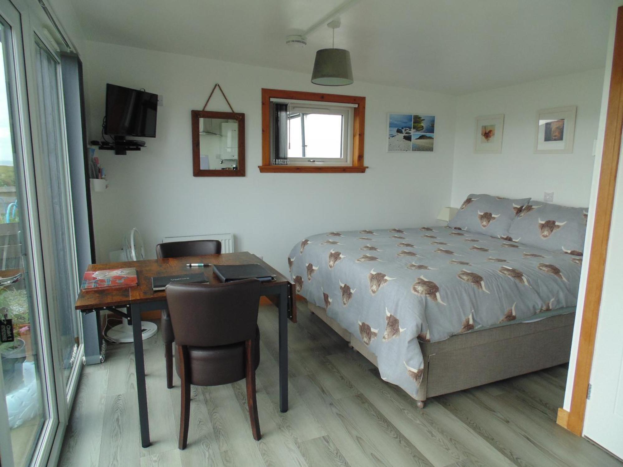 Lampay Chalets Дънвеган Екстериор снимка